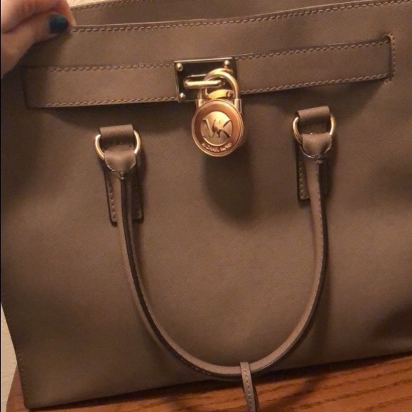 Michael Kora barely used bag - Picture 1 of 2